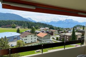 Swiss Mountains, Лейсен