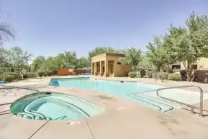 Tucson Condo Rental w/ Balcony + Mountain View!, Тусон