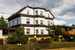 Spacious Apartment in Bad Sachsa With Pool, Бад-Закса
