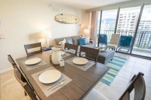 Tower 2 Suite 1207 1 Bedroom Condo, Гонолулу