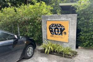 BeachBox KohChang, Банг-Бао