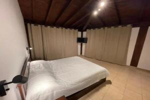 John Sea Suites, Джиардини-Наксос