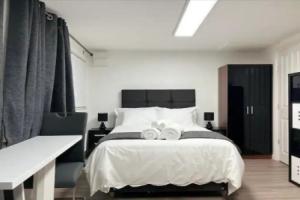 Inviting 1-bed Studio in Manchester & Feel at Home, Манчестер