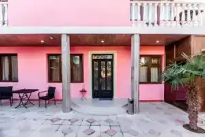 Amir Hotel, Тбилиси