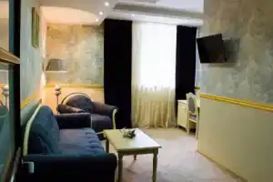 Отель «Алир», Житомир