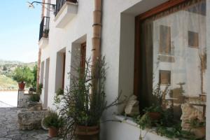 Hotel «Il Cortile», Кустоначи