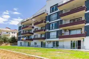 Ayilmaz Apart, Олюдениз