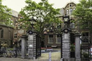 Luxurious Holiday Home in Enkhuizen With Parking, Энкхейзен