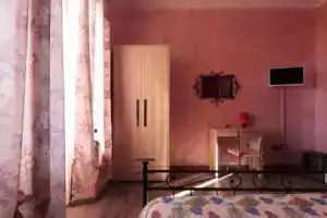 Mary's House, Чивитавеккья