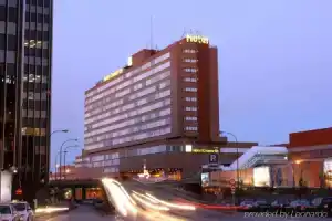 Hotel «Chamartin The One», Мадрид