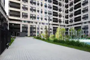 GOSTIO улице Дегунинская 9 корпус 1, Москва