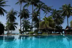 Dewshore Resort, Баан Тай