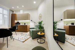 Апарт-отель RIGAAPARTMENT ELIZABETES 22, Рига