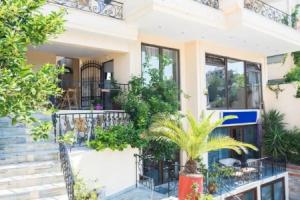 Endless Blue/luxury Apartment, Палеон-Цифликион