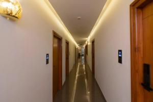 Nice Stay The Business Hotel, Бангалор