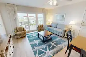 Seacrest 515b 2 Bedroom Condo by RedAwning, Форт-Уолтон-Бич