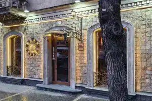 Hotel Jan-Jan, Ереван