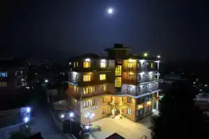 Отель «Royal Astoria», Катманду