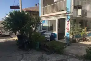 Beyaz Apart-Pansiyon, Чешме