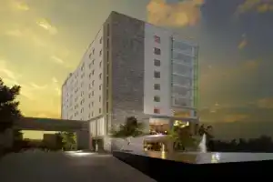 Отель «Courtyard by Marriott Queretaro», Керетаро