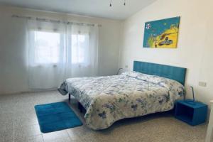 Apartment in Villa With Garden Close to the sea, Сорсо