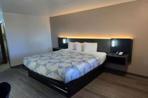Motel 6 Oklahoma City, OK - Frontier City, Оклахома-Сити