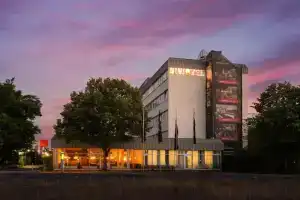 Отель «Diwotel», Драйайх