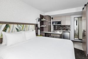 Отель «TownePlace Suites by Marriott New York Manhattan/Chelsea», Нью-Йорк