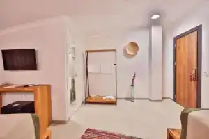 Livadi Jur, Акчакоджа