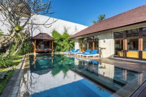 The Akasha Seminyak Bali Luxury Villas, Кута