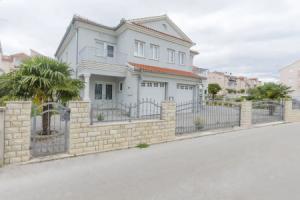 Apartment Canada Dream Vacation, Srima