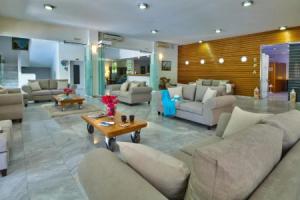 Paxos Club Resort & Spa, Гайос
