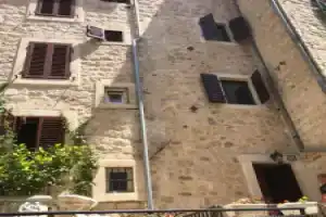 Puerta Apartments, Котор