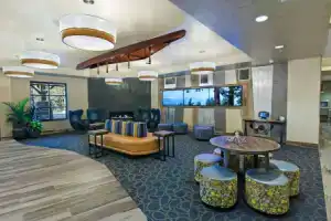 Oxford Suites Bellingham, Беллингхем
