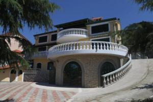 Villa Meri, Риека