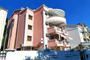 Garni Hotel Koral, Будва