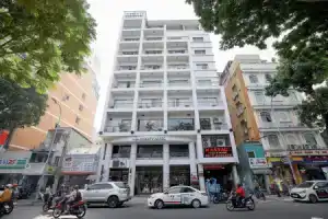 Liberty Hotel Saigon Parkview, Хошимин