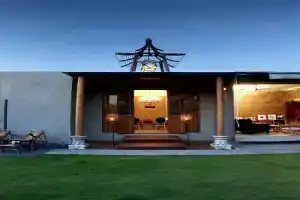 Villa Villa Pattaya, Паттайя