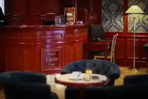 Elysee Hotel, Прага