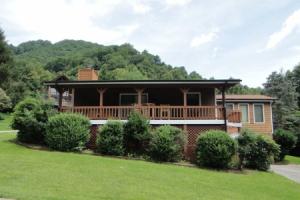 Rainbow Mountain Retreat, Магги-Валли