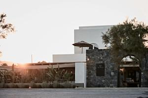 Отель «Istoria», Периволос