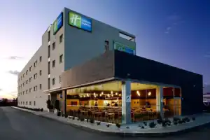 Holiday Inn Express máLaga Airport, An Ihg Hotel, Малага