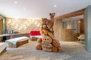 Hotel «Eterlou», Мерибель
