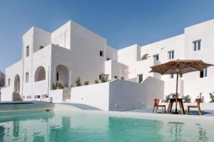 Отель «Voca & Suites», Камари