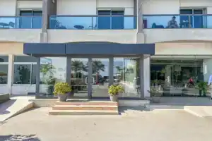 Ax Sunny Coast Resort & Spa, Сент-Полс-Бэй
