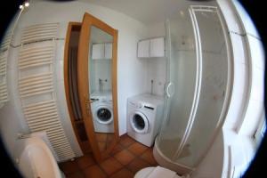 Zauberhafte Ferienwohnung am Schönberg, Фрайбург