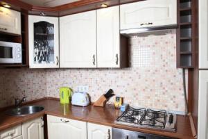 Balm Apartman, Эгер