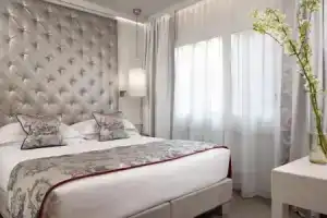 Отель «Ponte Vecchio Suites & Spa», Флоренция