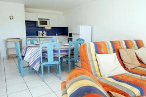 Appartement Carnac, 3 pièces, 6 personnes - FR-1-477-102, Карнак