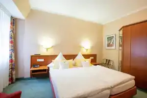 2 Raum Apartment kleiner Balkon, Бад-Киссинген